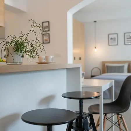 Profondo Apartment *